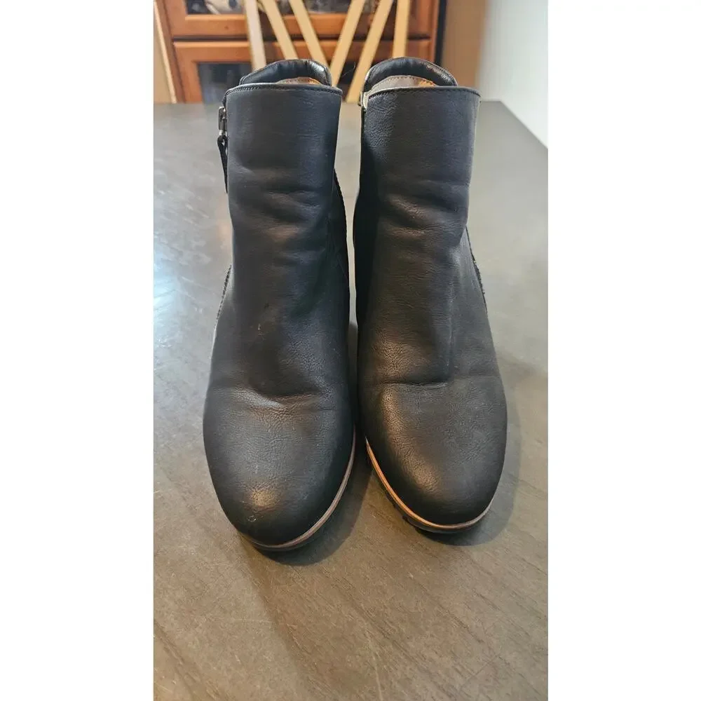 Women's Black Soul Naturalizer Haley Wedge Bootie size‎ 9M